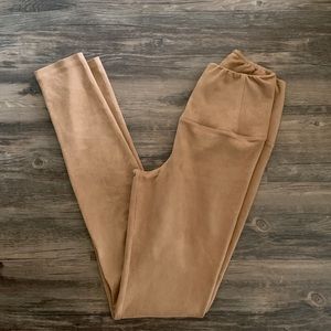 FAUX SUEDE LEGGINGS